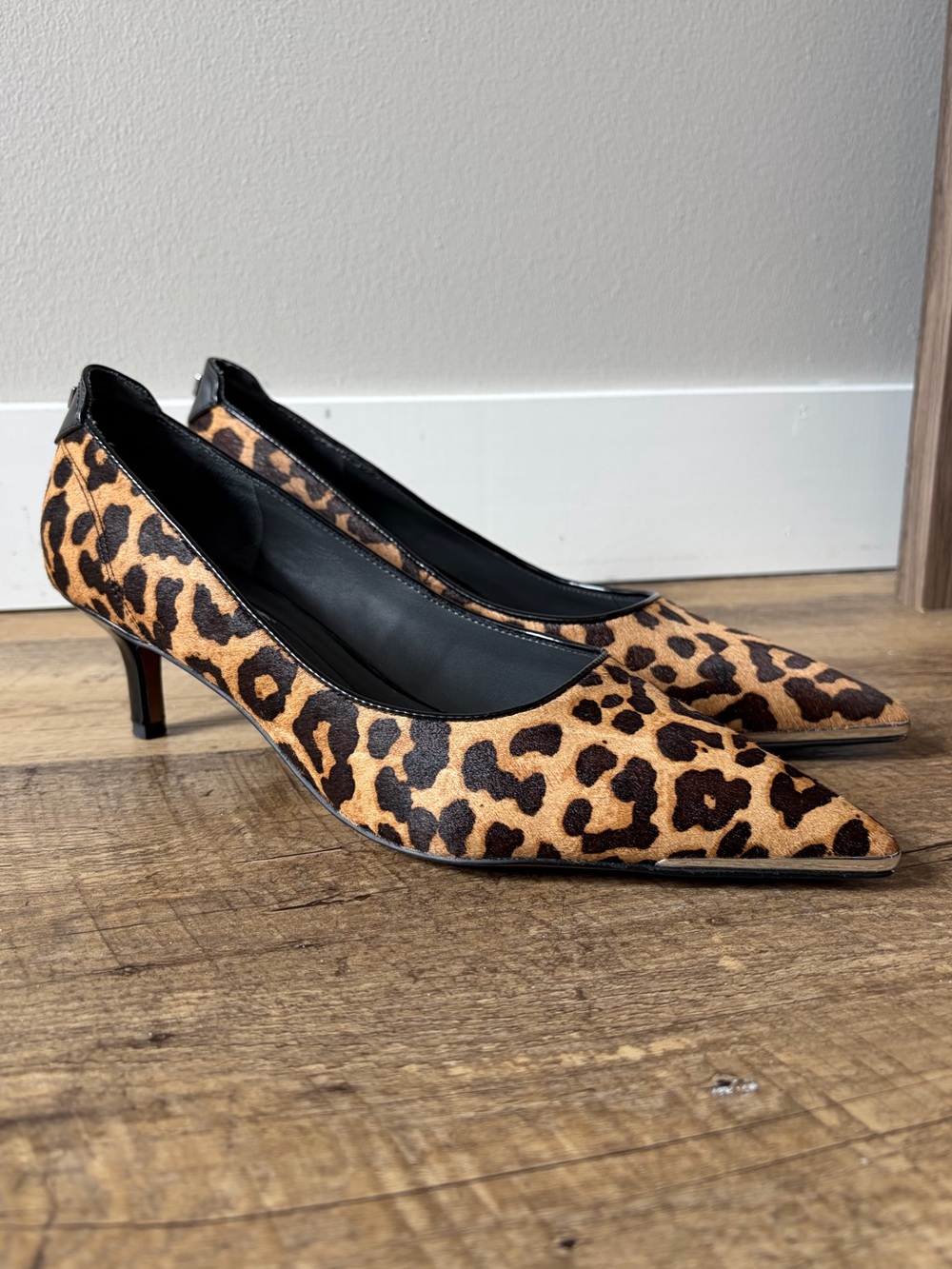 Franco Sarto Kalsa 2 Leopard Print Pointed Toe Kitten Heel Pumps Size 8.5M